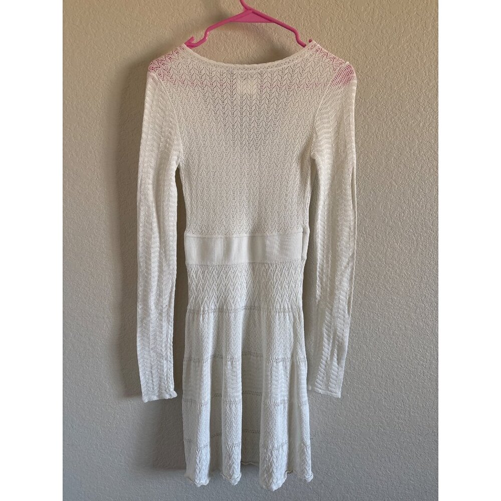 BCBG Maxazria White Long Sleeve V Neck Summer Lace Dress Cover Up - Picture 4 of 5